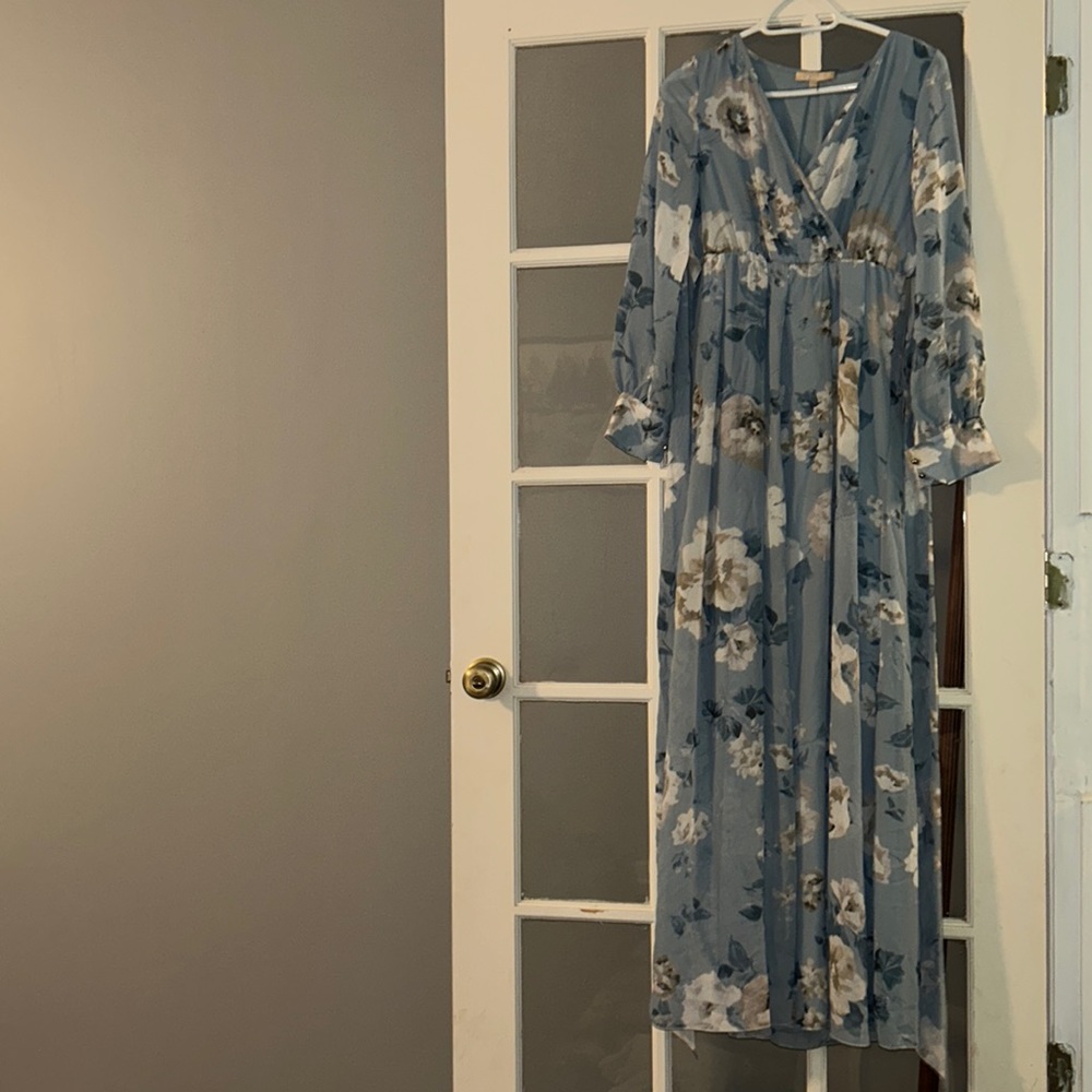 Pink Blush maternity maxi. Worn once for shower. Size medium.